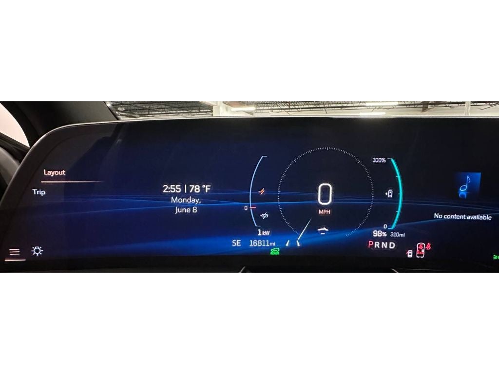 2024 Cadillac Lyriq Sport-2