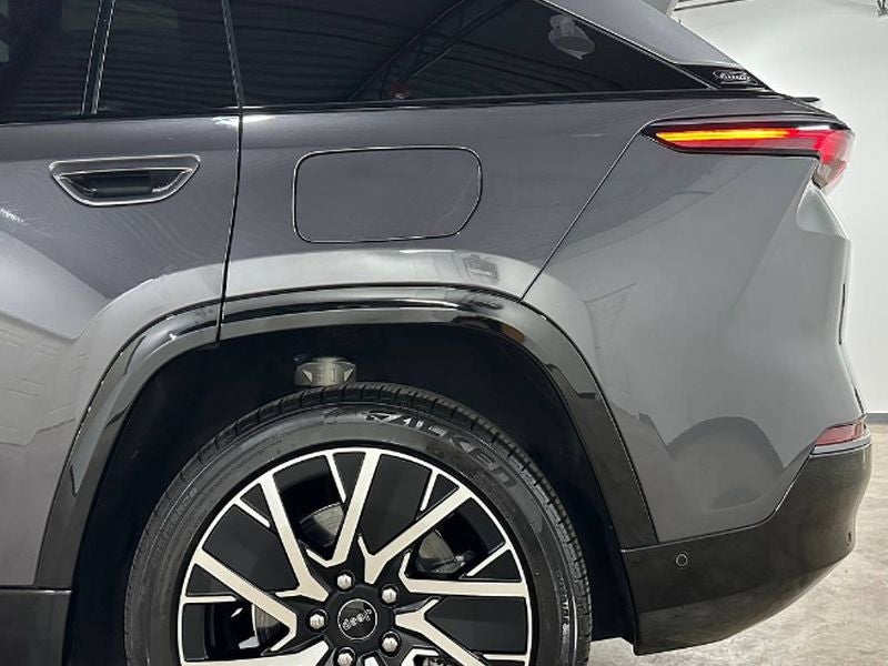 2025 Jeep Wagoneer S Limited