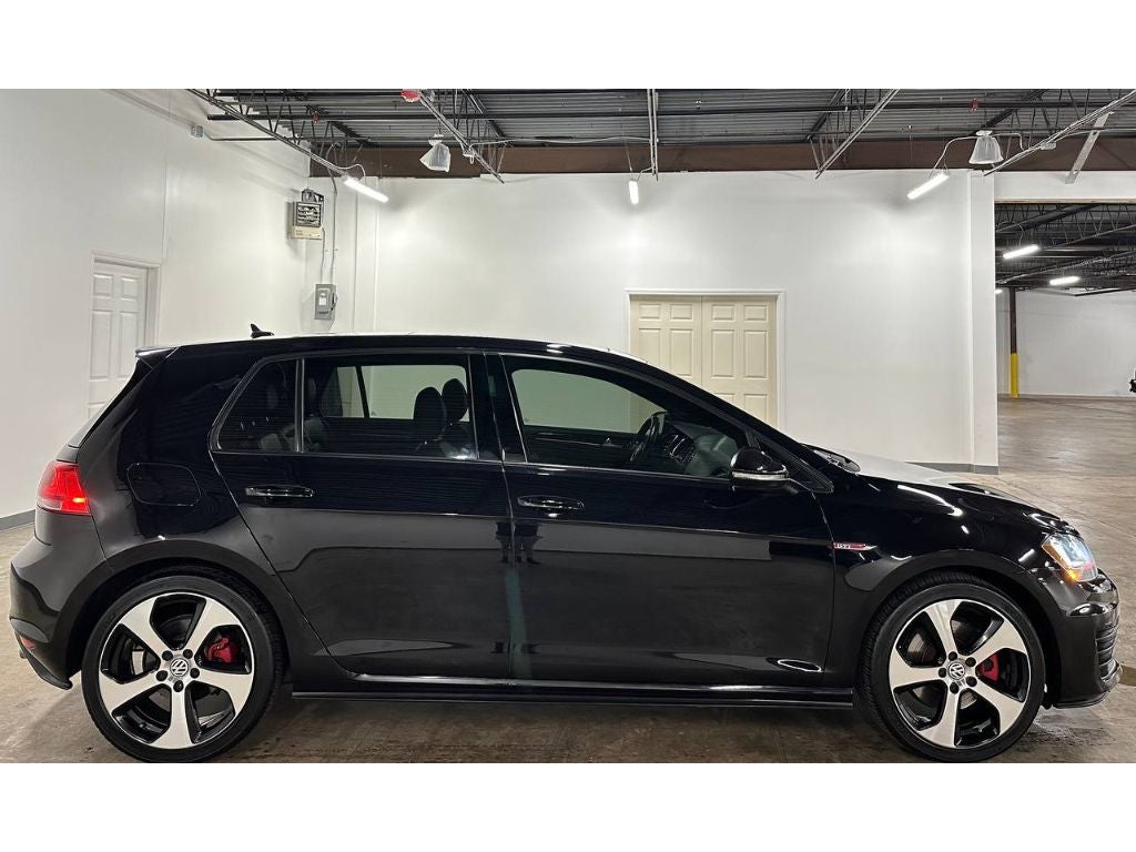 2016 Volkswagen Golf GTI S