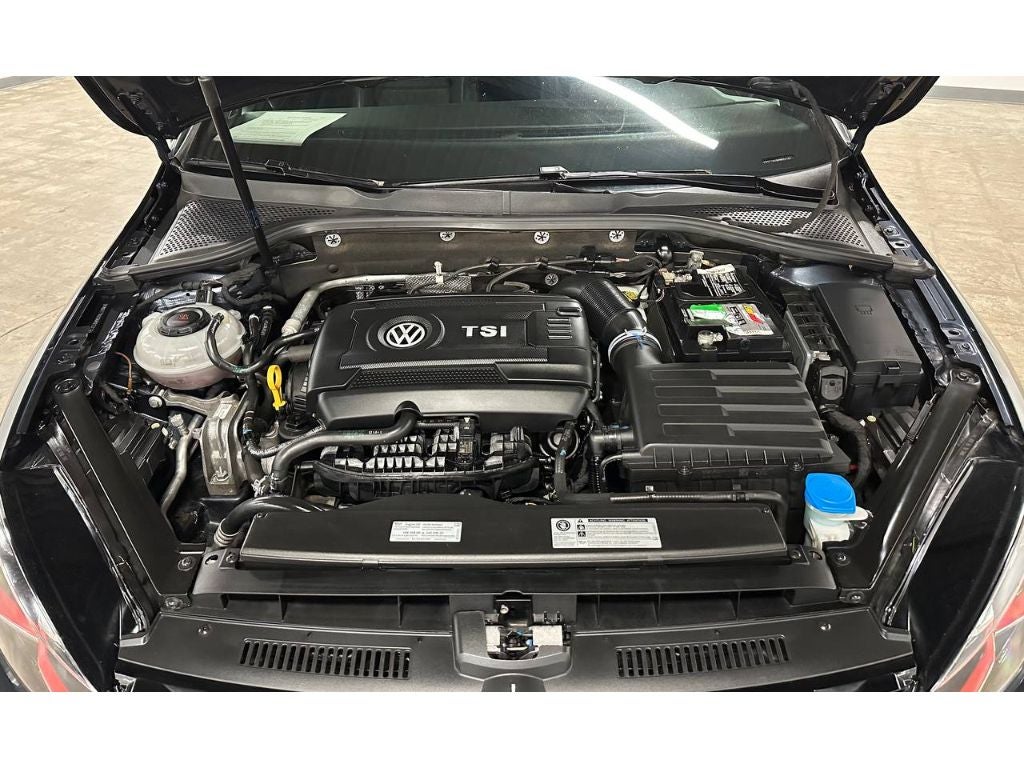 2019 Volkswagen Golf GTI SE