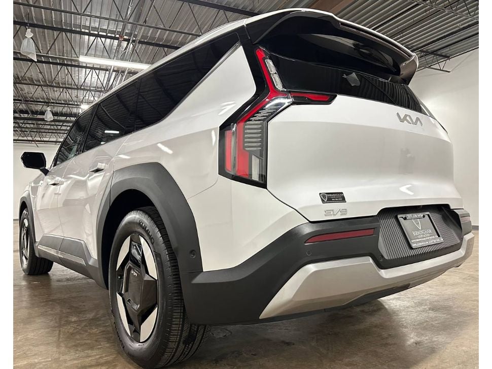 2026 Kia EV9 Wind