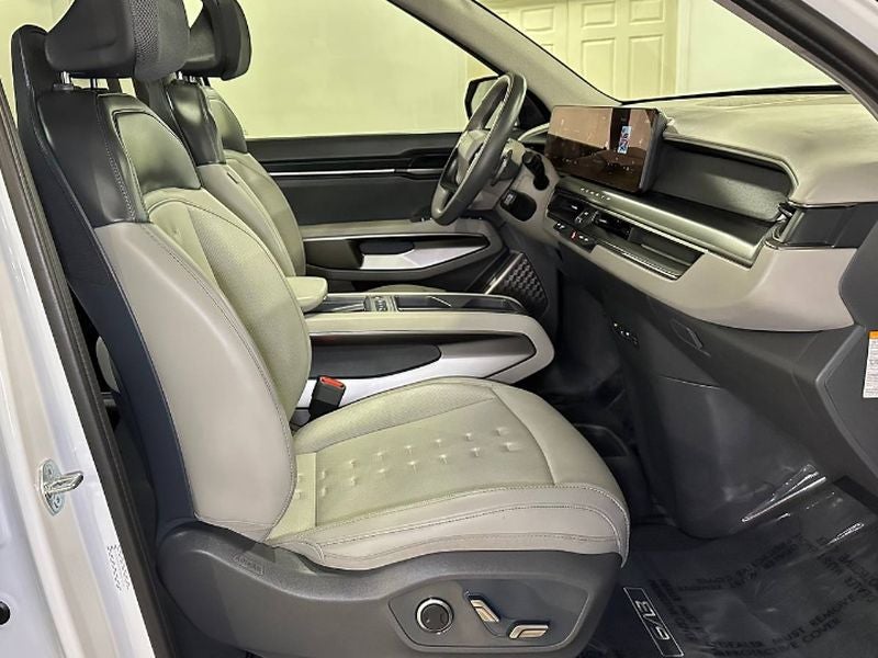 2026 Kia EV9 Wind