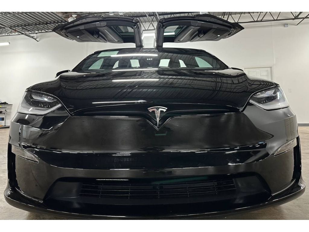 2023 Tesla Model X Standard Range