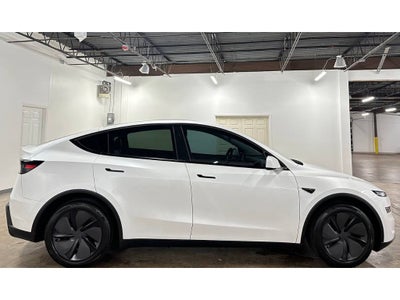 2026 Tesla Model Y Long Range