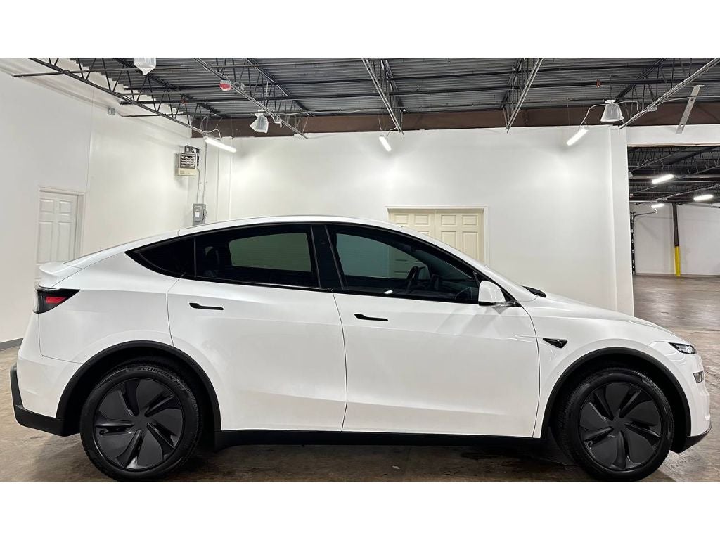 2026 Tesla Model Y Long Range