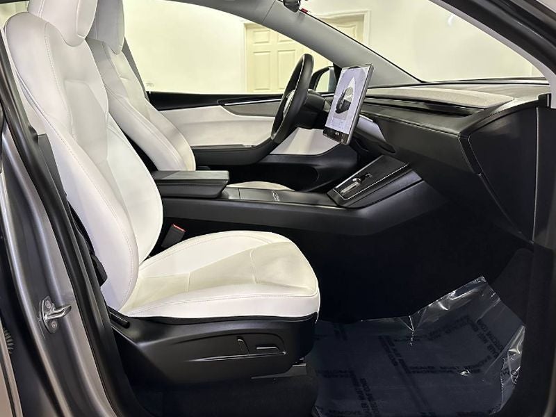 2026 Tesla Model Y Long Range
