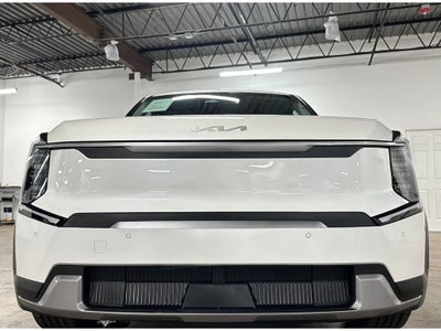 2024 Kia EV9 Light SR