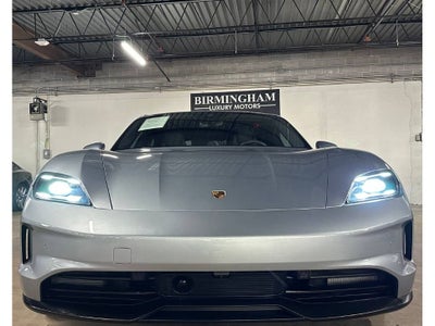 2025 Porsche Taycan 4