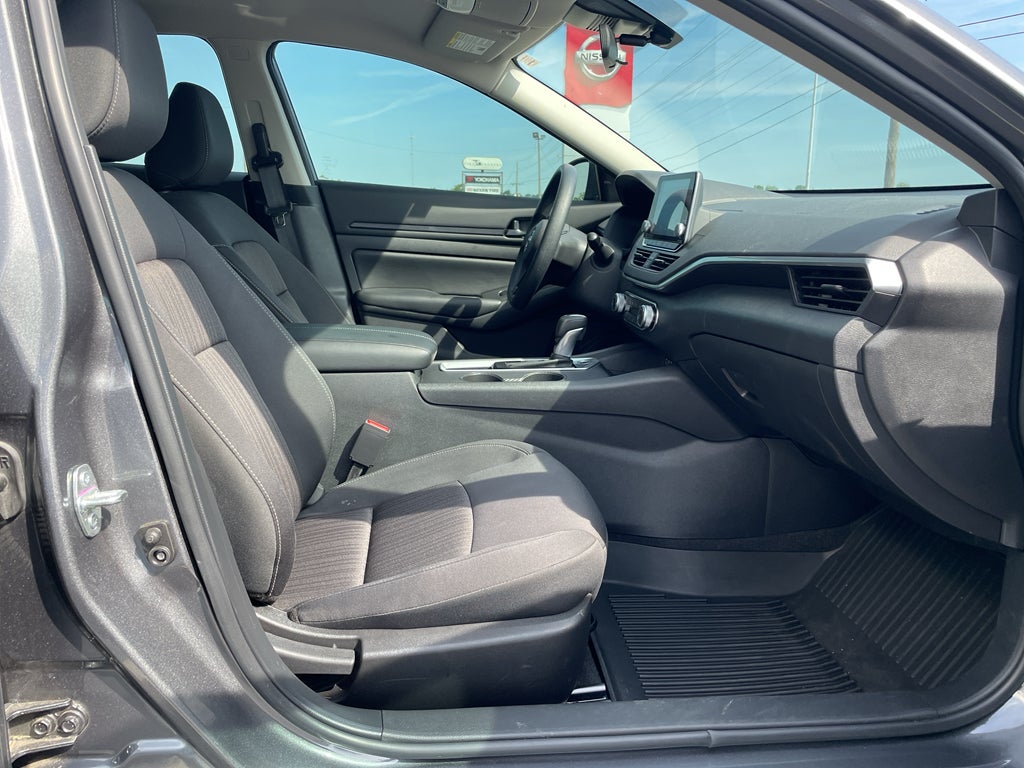 2025 Nissan Altima S