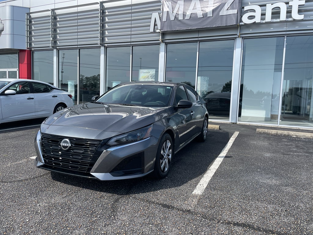 2025 Nissan Altima S