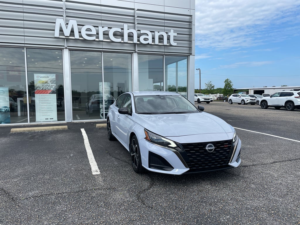 2023 Nissan Altima 2.5 SR