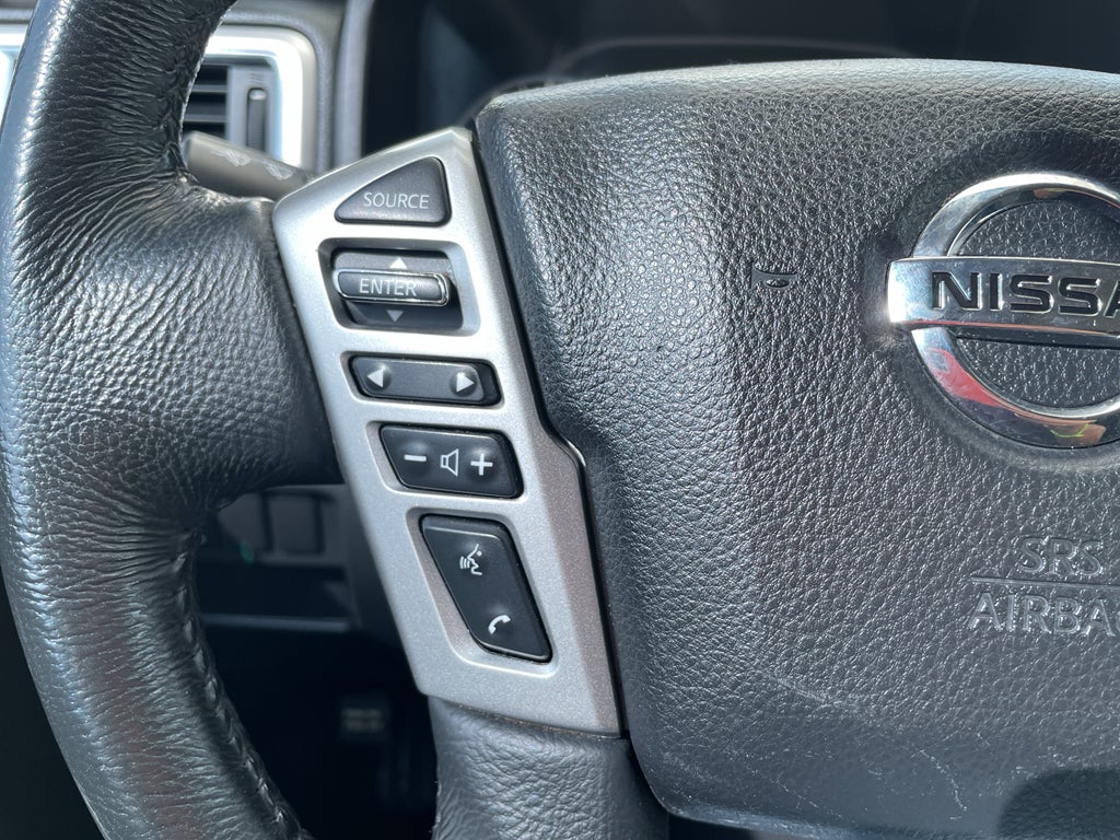 2021 Nissan Titan SV