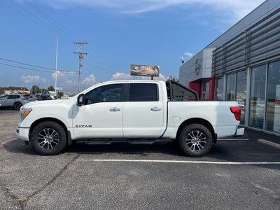 2021 Nissan Titan SV