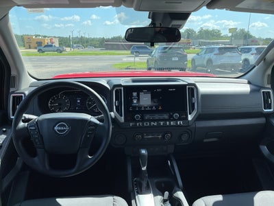 2025 Nissan Frontier SV