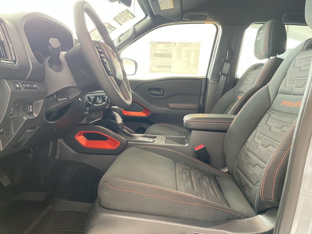 2026 Nissan Frontier PRO-4X w/R Package