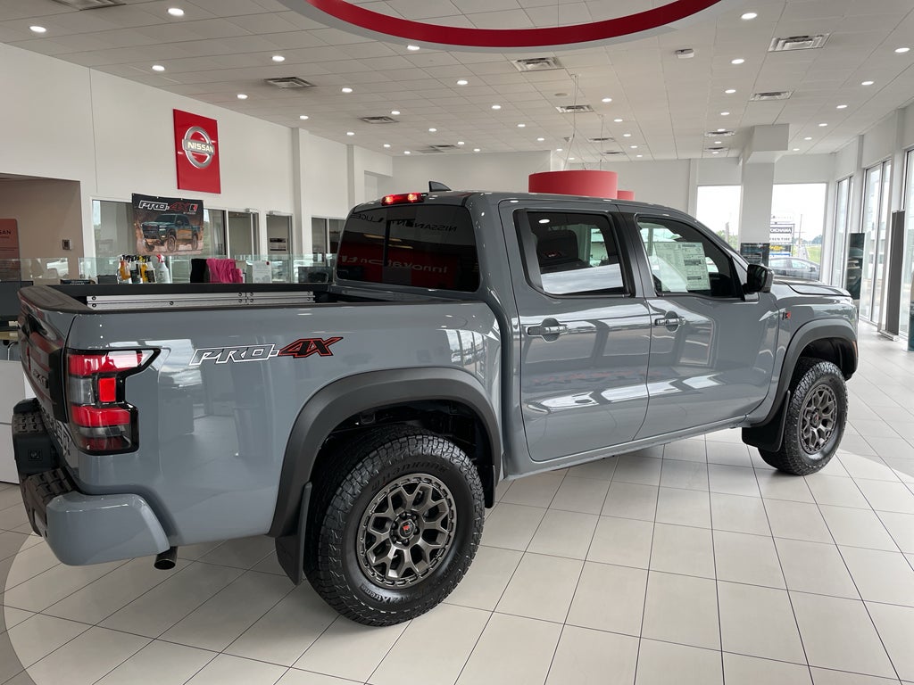2026 Nissan Frontier PRO-4X w/R Package