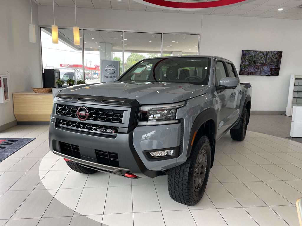 2026 Nissan Frontier PRO-4X w/R Package