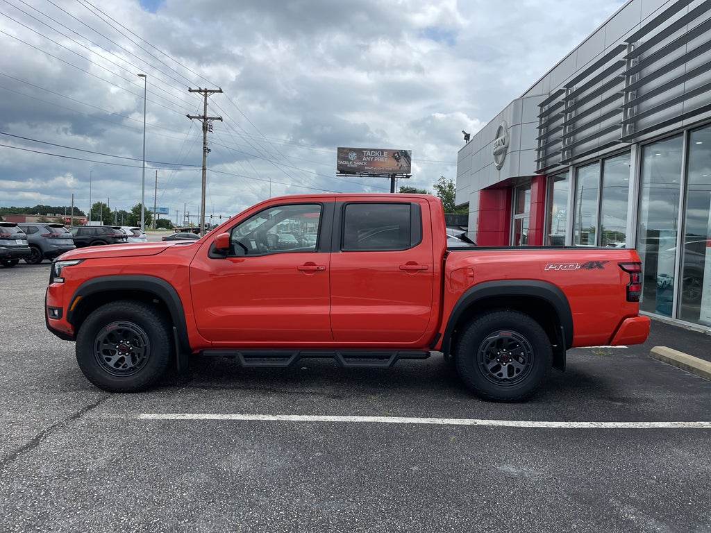 2025 Nissan Frontier PRO-4X