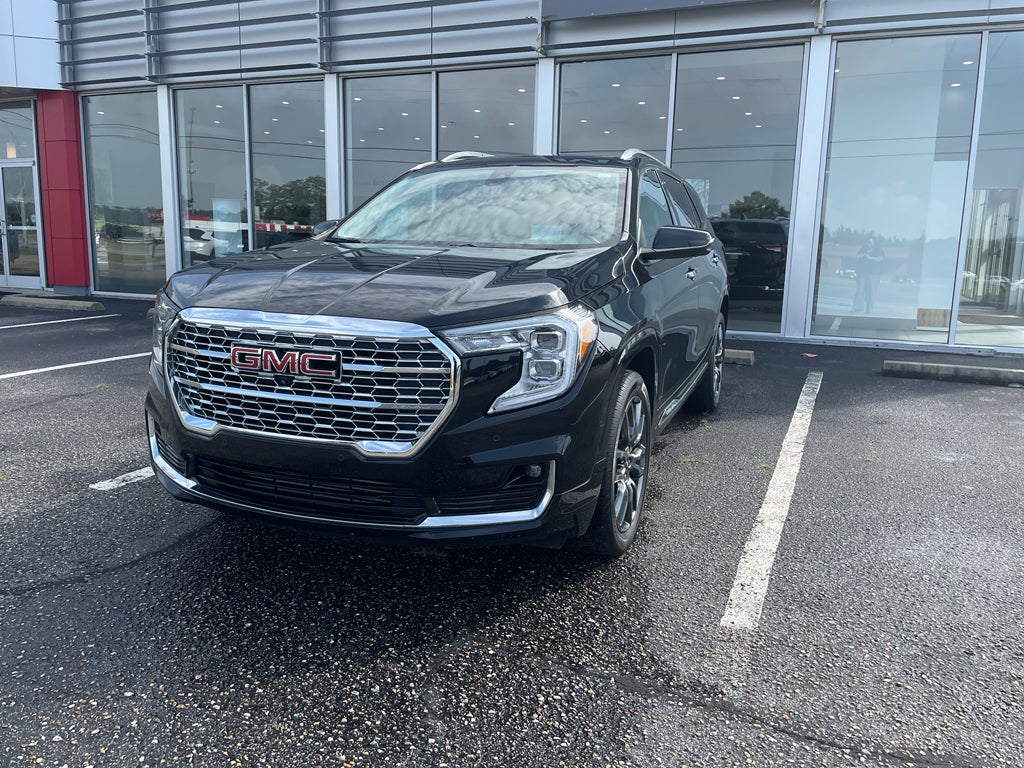 2024 GMC Terrain Denali