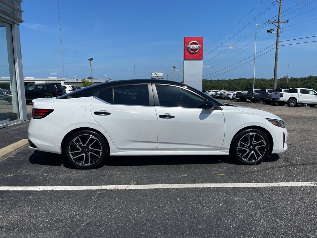 2025 Nissan Sentra SR