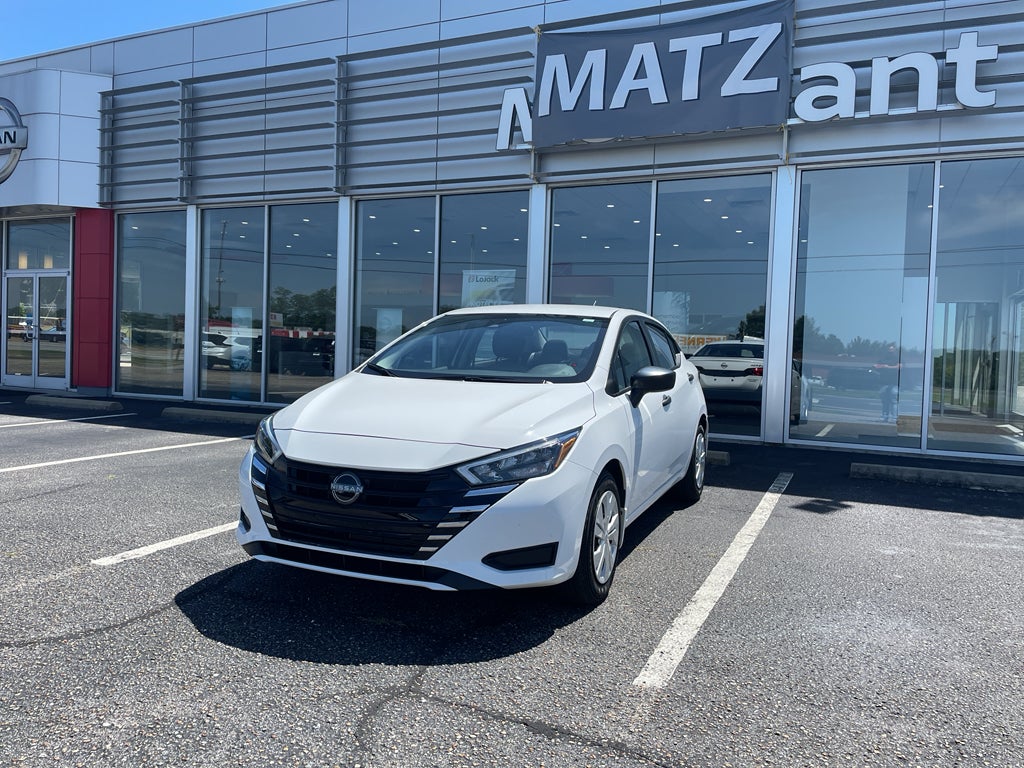 2025 Nissan Versa S
