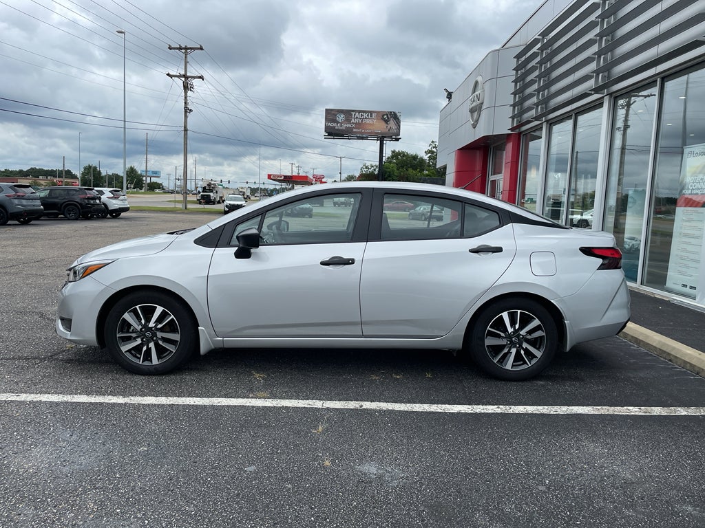 2025 Nissan Versa S