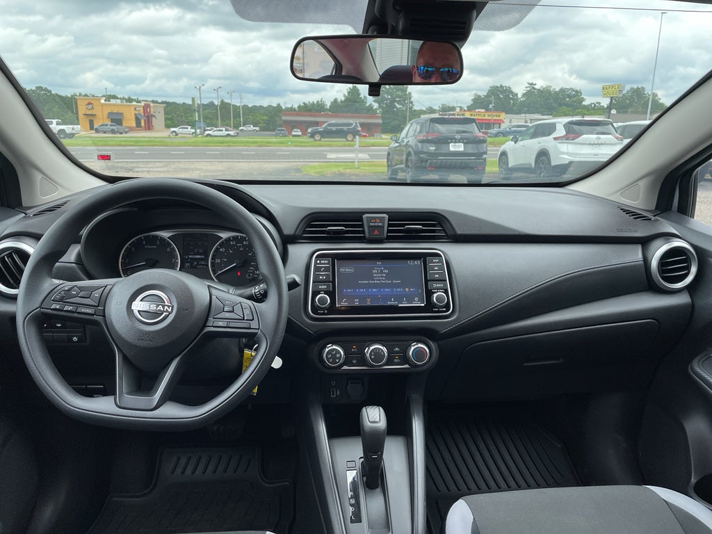 2025 Nissan Versa S