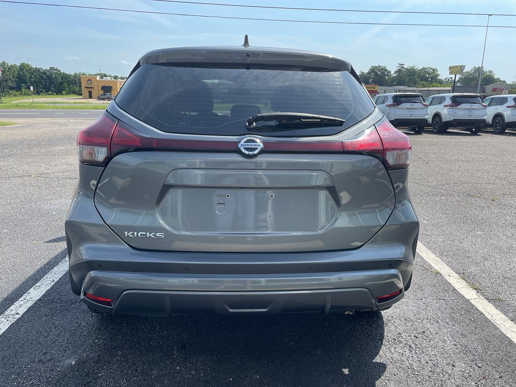 2021 Nissan Kicks S