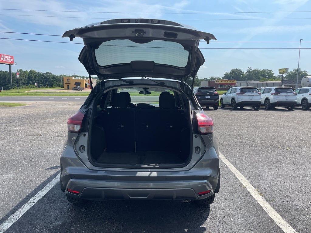 2021 Nissan Kicks S