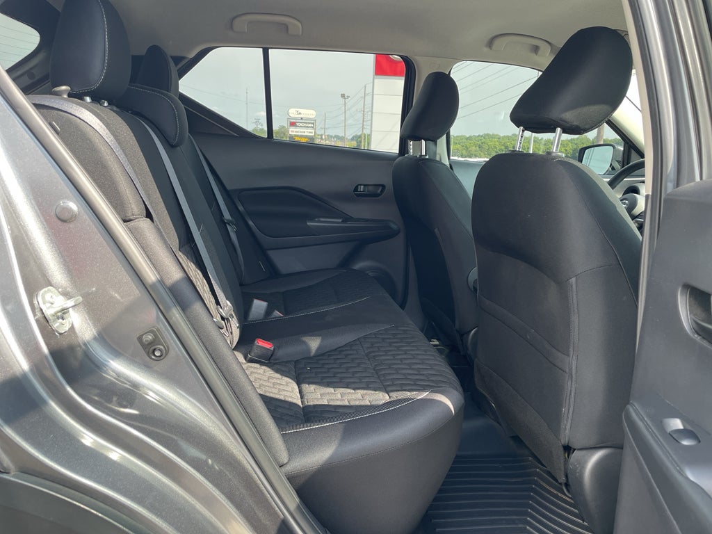 2021 Nissan Kicks S