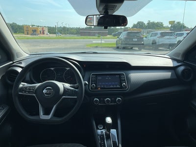 2021 Nissan Kicks S