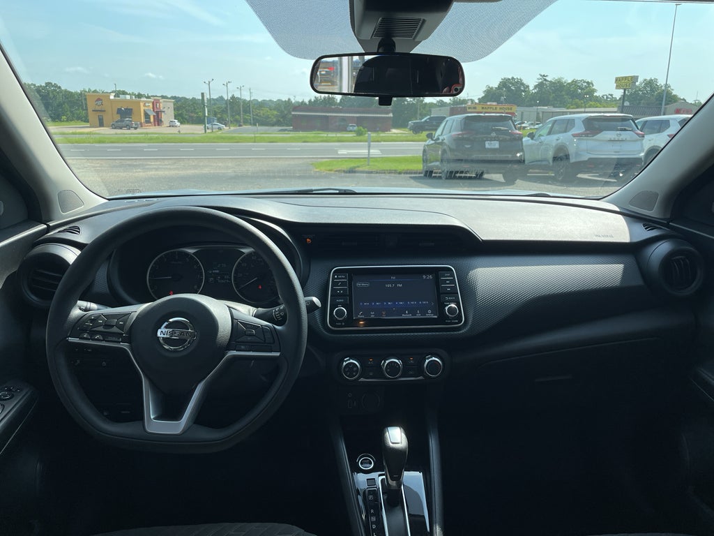 2021 Nissan Kicks S