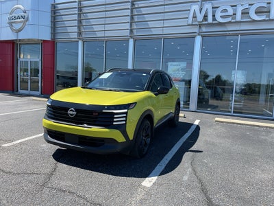2025 Nissan Kicks SR