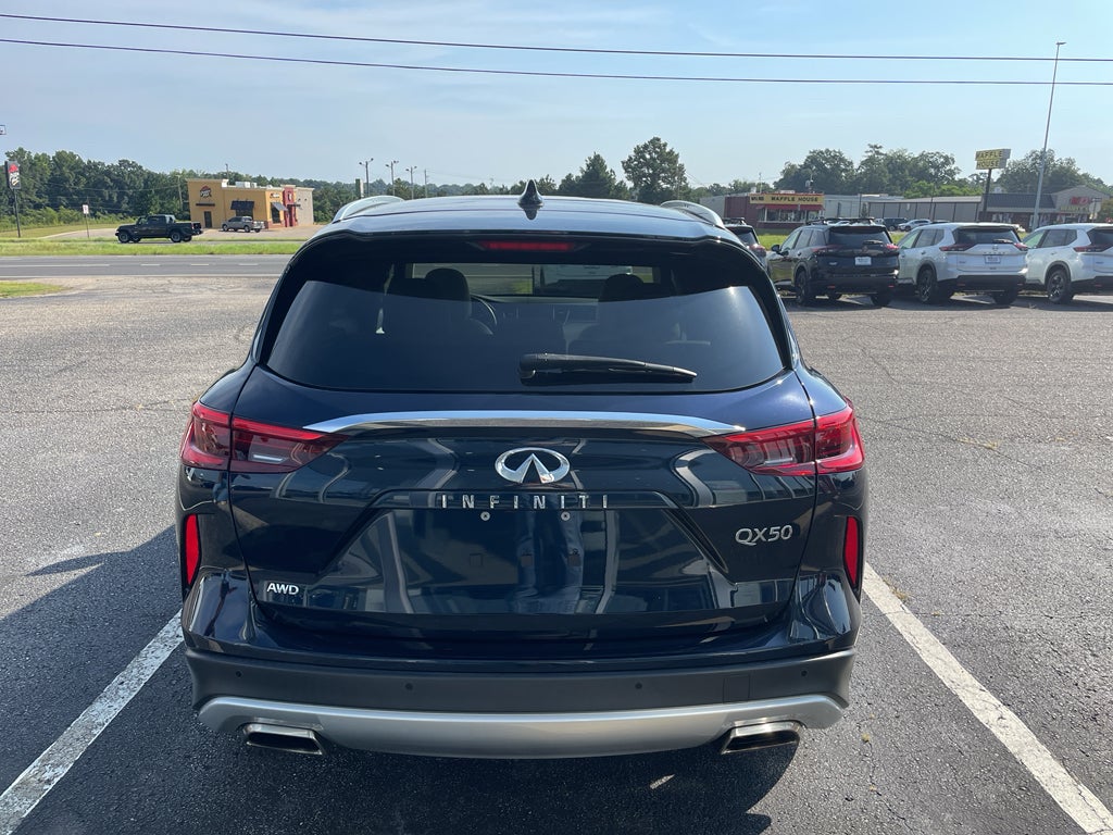 2021 INFINITI QX50 LUXE