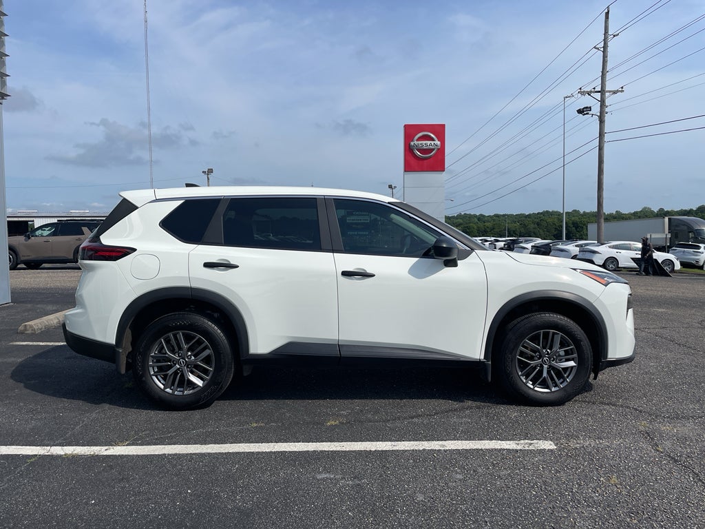 2025 Nissan Rogue S