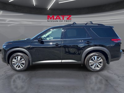 2026 Nissan Pathfinder SL