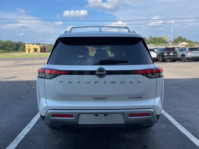 2025 Nissan Pathfinder Platinum