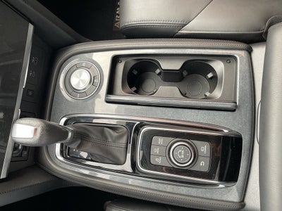 2022 Nissan Armada SV