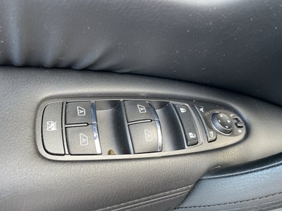 2022 Nissan Armada SV
