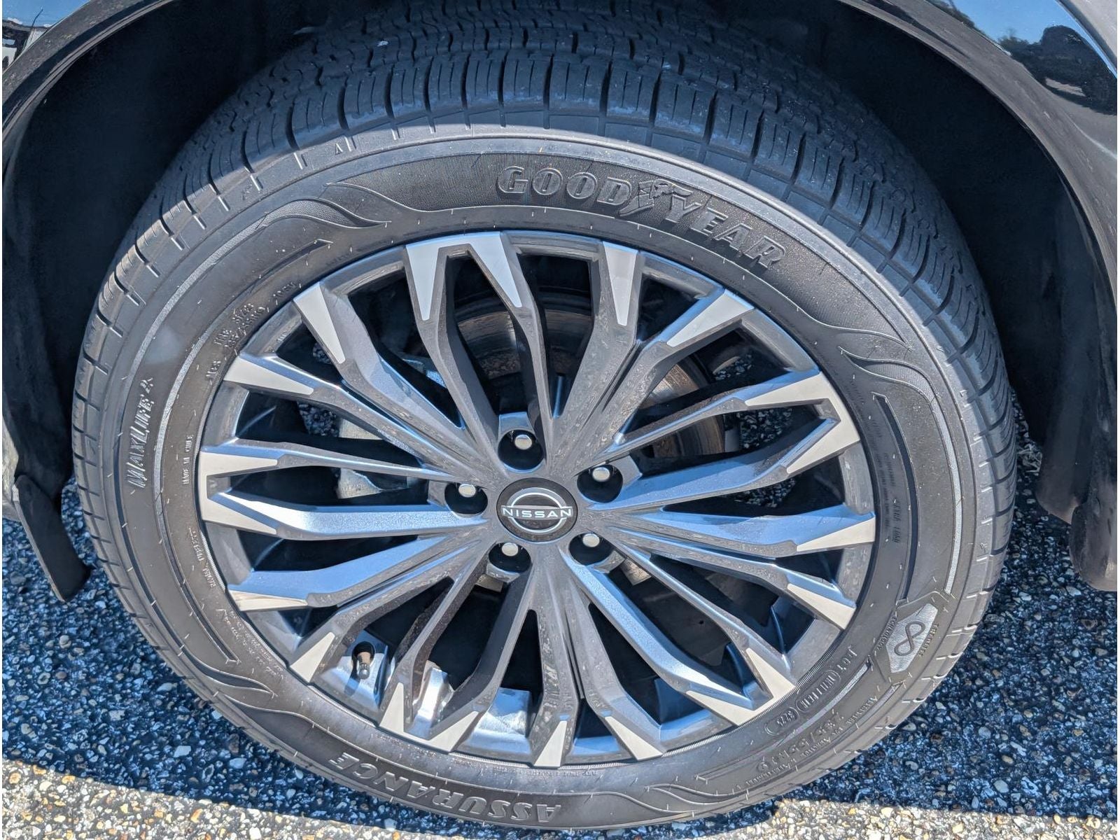 2025 Nissan Rogue Platinum