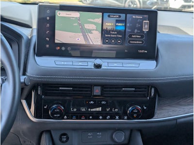2025 Nissan Rogue Platinum
