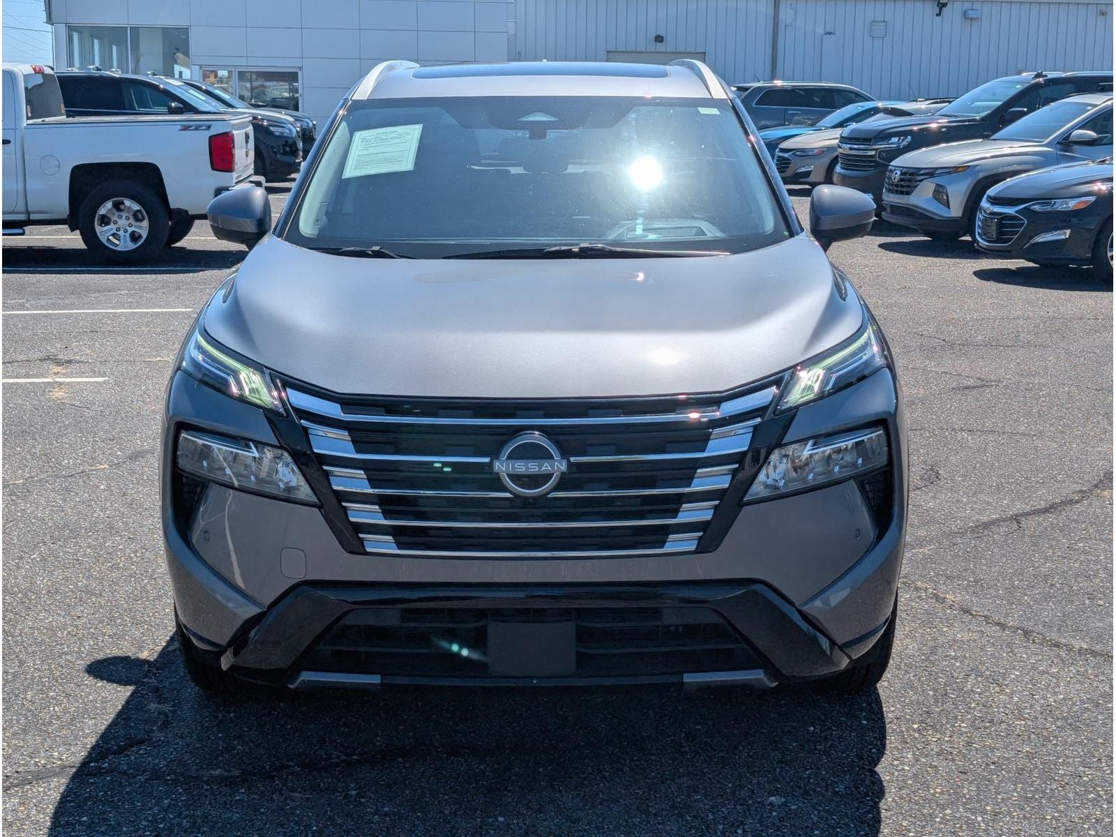 2025 Nissan Rogue Platinum