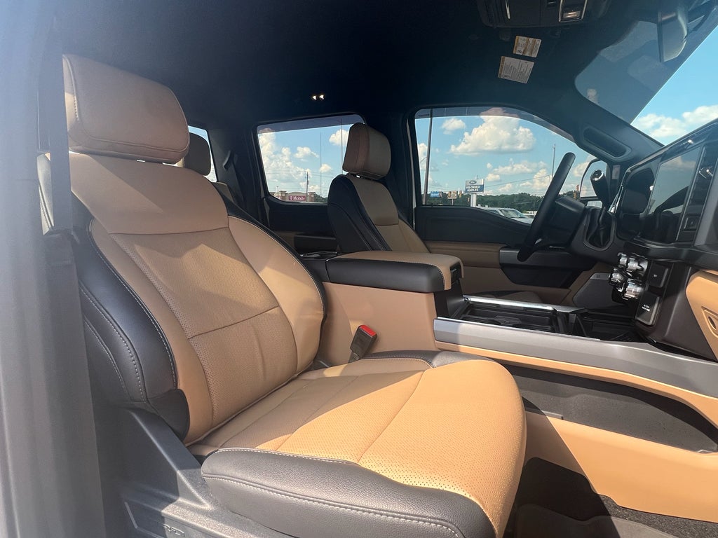 2025 Ford F-250 LARIAT
