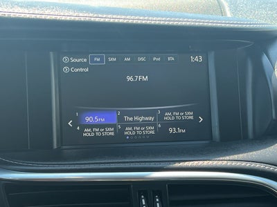 2018 INFINITI QX30 Luxury